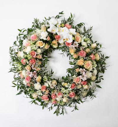 Krans i rosa og fersken 80 cm Krans i rosa og fersken 80 cm